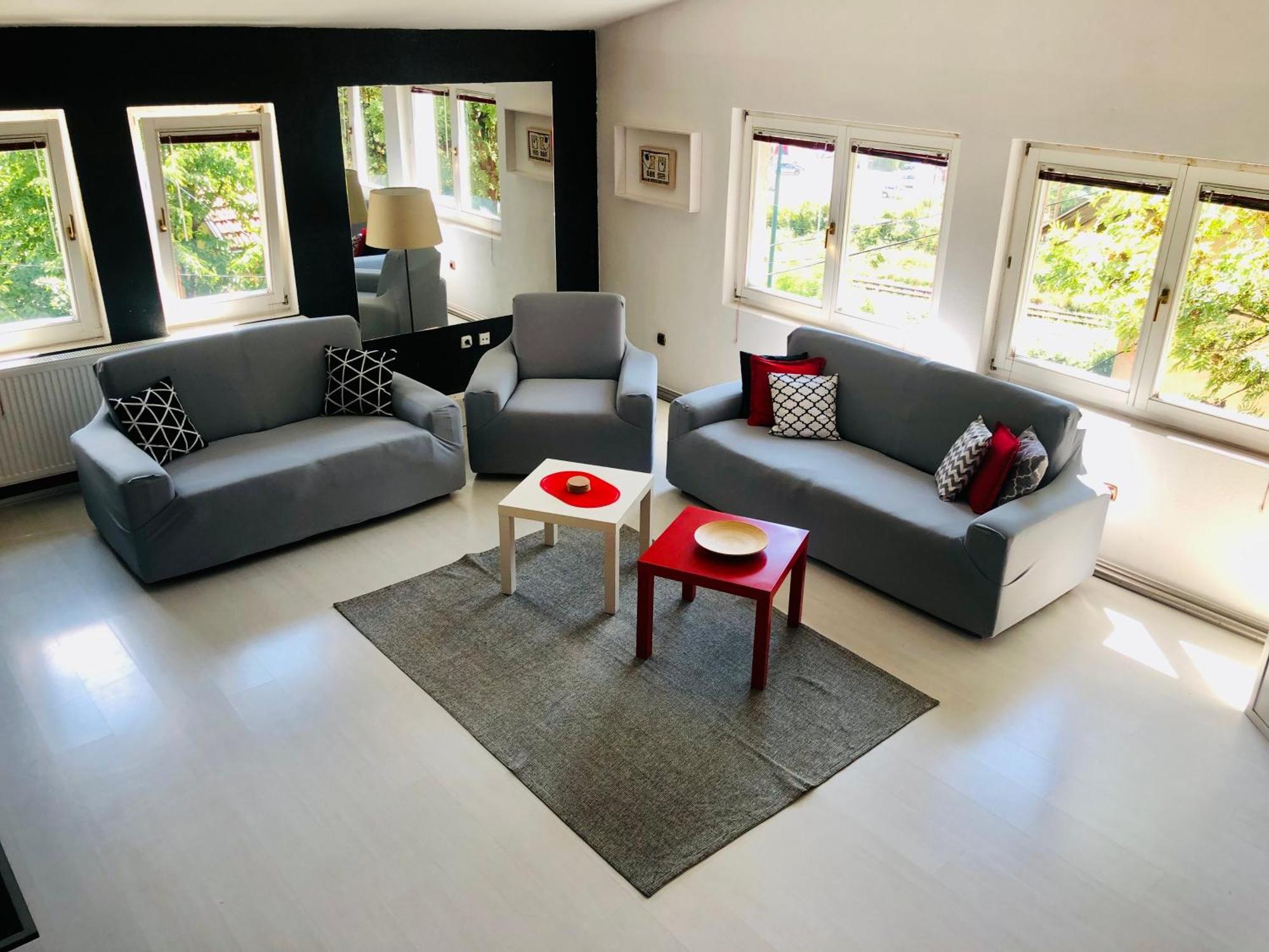 Apartman Studio Sch Sch Sch ซาราเยโว ภายนอก รูปภาพ
